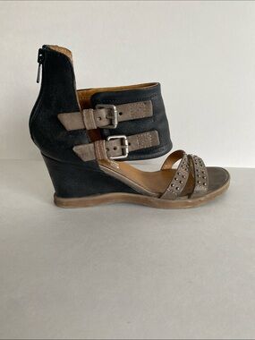 MJUS Gladiator sandals
